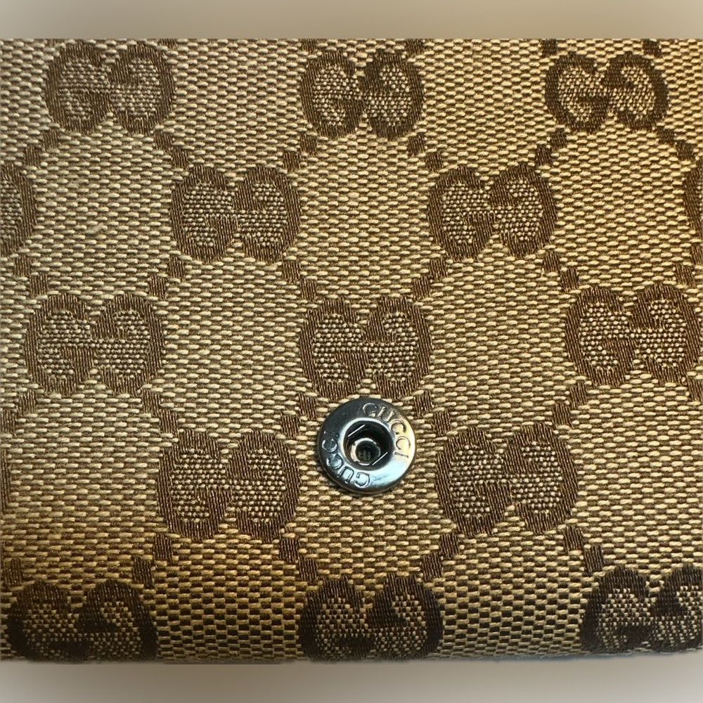 Gucci Tan and Brown Vintage Wallet - Picture 15 of 16